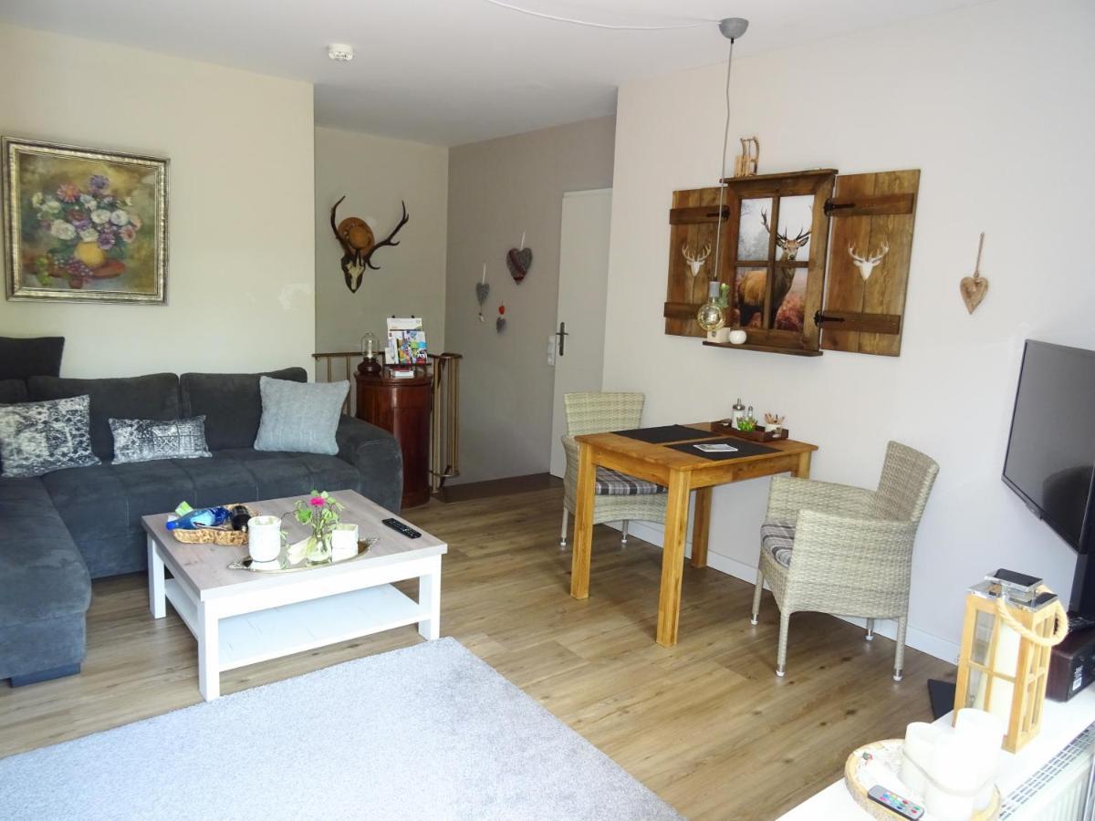 Krekel In Ruhiger Lage Inklusiv Waeschepaket, Wlan, Parkplatz Apartment